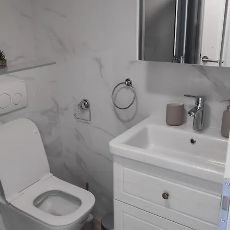 Lägenhet Perina Hiza *