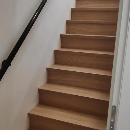 Perina Hiza Lägenhet